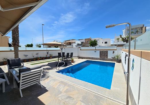 Villa in Pilar de La Horadada