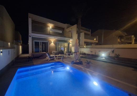 Villa in Pilar de La Horadada