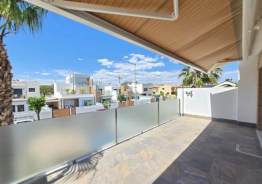 Villa in Pilar de La Horadada