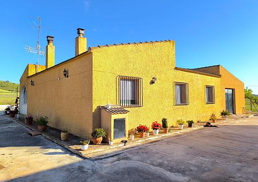 Property in Yecla