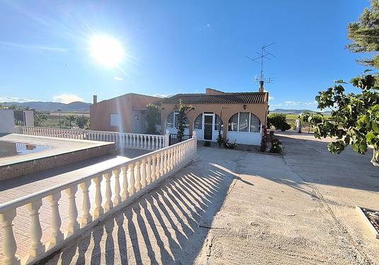 Property in Yecla