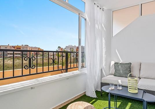 Apartment in Orihuela Costa