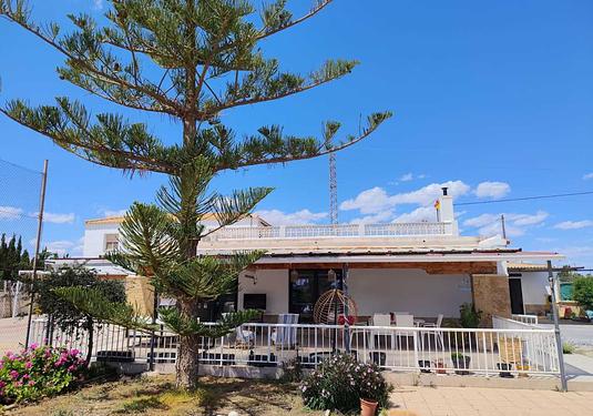 Villa in Los Montesinos