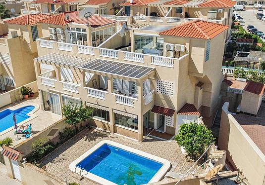 Apartment in Orihuela Costa