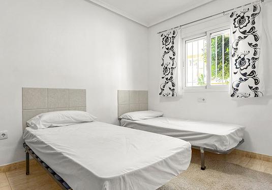 Apartment in Orihuela Costa