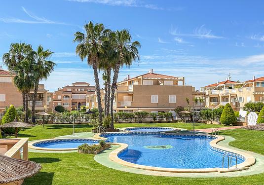 Apartment in Orihuela Costa