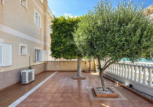 Apartment in Orihuela Costa