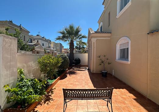 Villa in Torrevieja