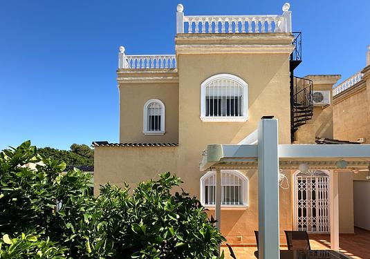 Villa in Torrevieja