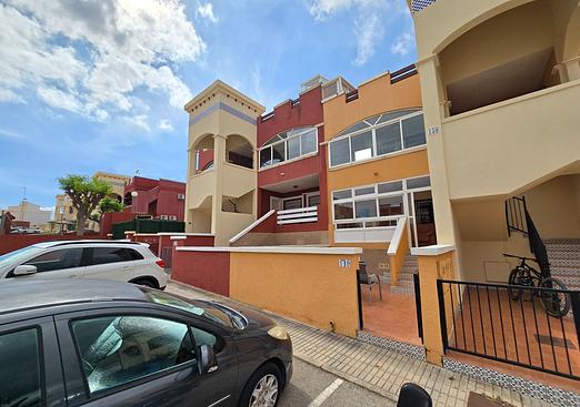 Apartment in Orihuela Costa