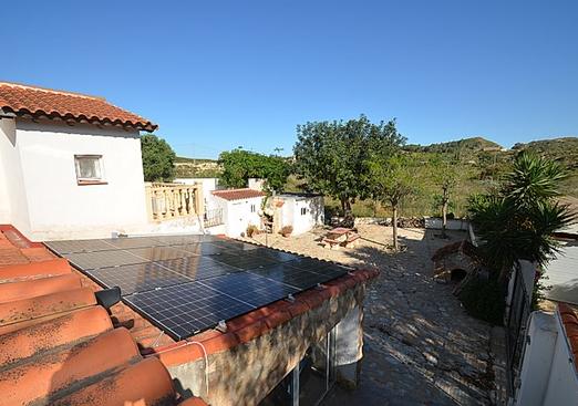 Country house in Canadas De San Pedro