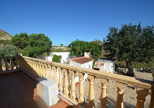 Country house in Canadas De San Pedro