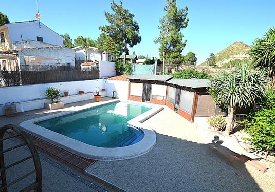 Country house in Canadas De San Pedro