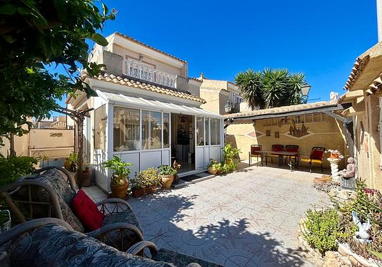 Villa in Torrevieja