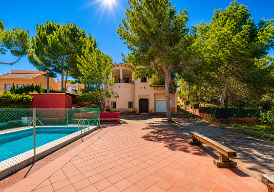 Villa in San Miguel de Salinas