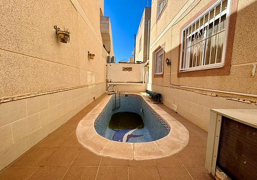 Villa in Torrevieja