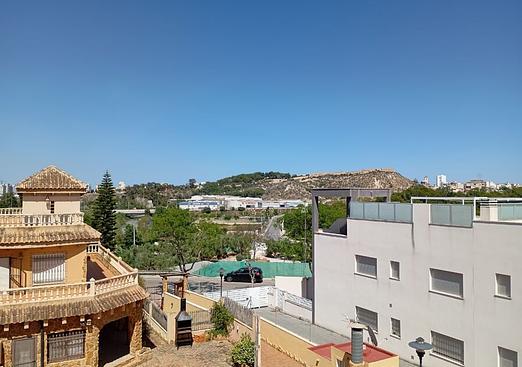 Town house in Guardamar del Segura