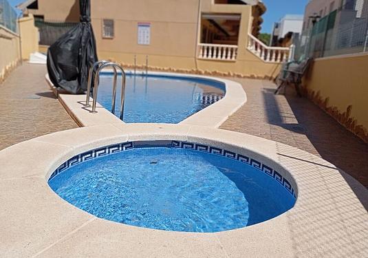 Town house in Guardamar del Segura