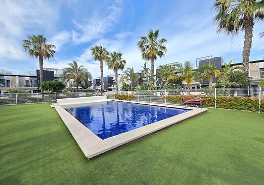 Apartment in Orihuela Costa