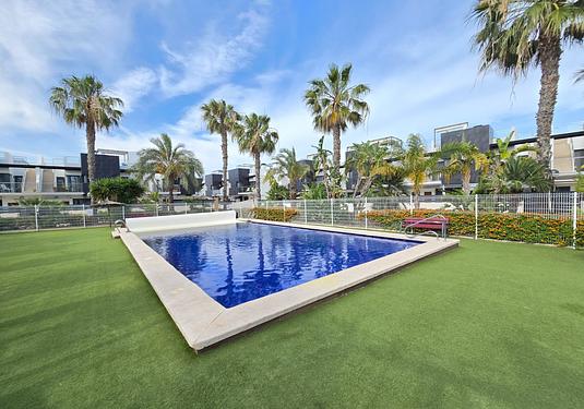 Apartment in Orihuela Costa