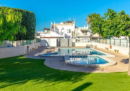 Apartment penthouse in Torrevieja