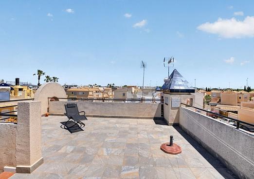Apartment penthouse in Torrevieja