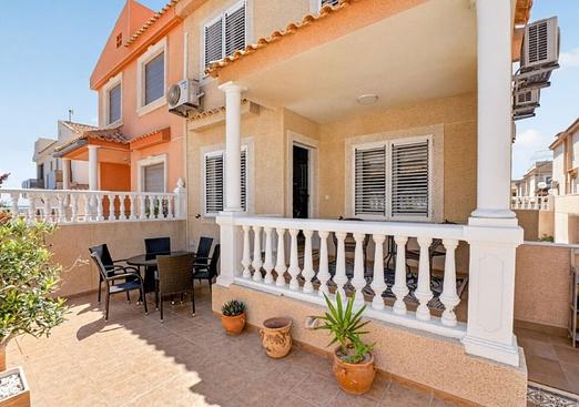 Town house in Torrevieja