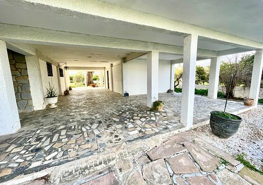 Villa in Benejuzar