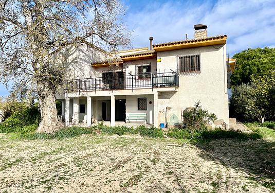 Villa in Benejuzar
