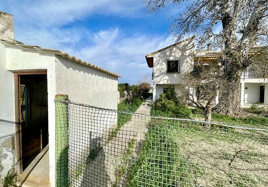 Villa in Benejuzar