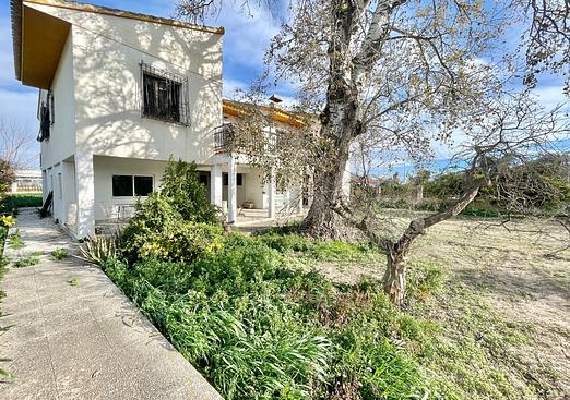 Villa in Benejuzar