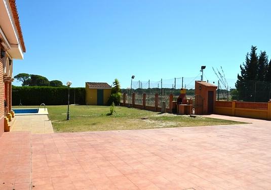 Finca in Lucena Del Puerto