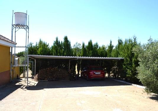 Finca in Lucena Del Puerto