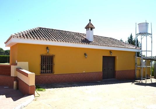 Finca in Lucena Del Puerto