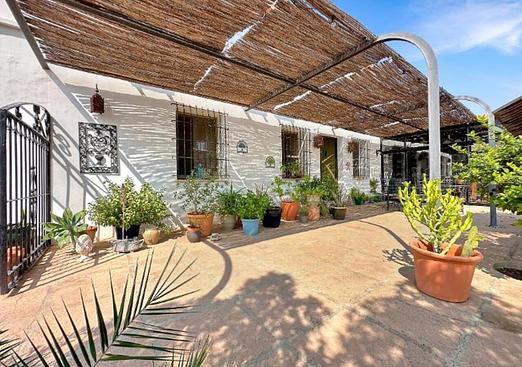 Country house in Alora