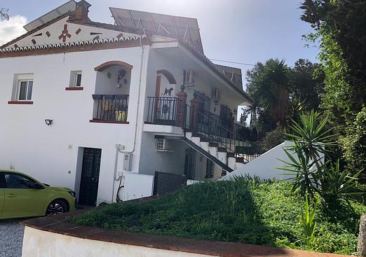 Town house in Bermejo