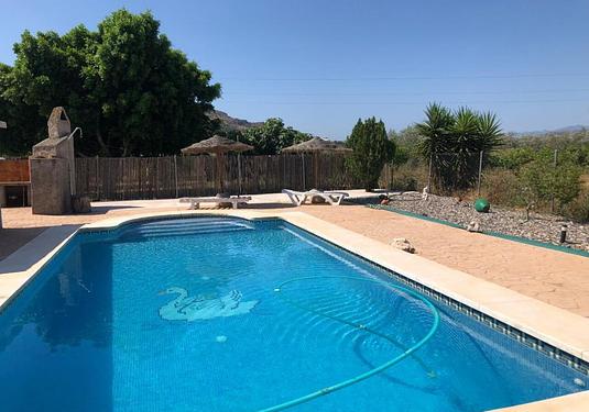 Country house in Alora