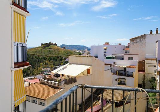 Town house in Alora