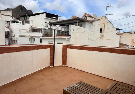 Town house in Alora