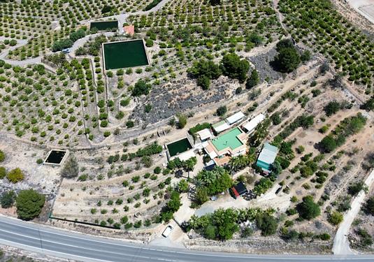 Country house in Cautivador