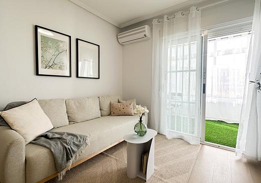 Apartment in Orihuela Costa