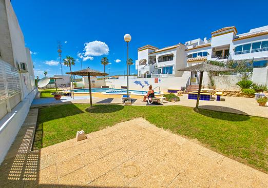 Apartment in Vistabella Golf Entre Naranjos