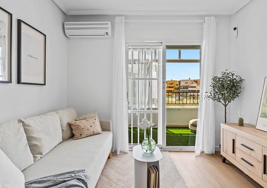 Apartment in Orihuela Costa
