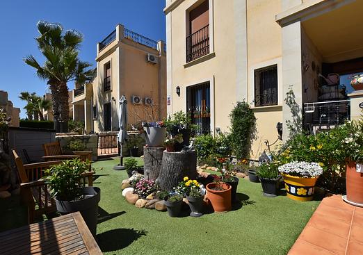 Apartment in Algorfa