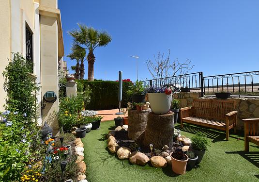 Apartment in Algorfa