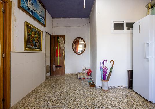 Villa in Elche