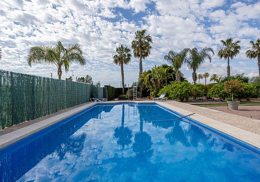 Villa in Elche