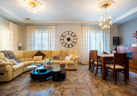 Villa in Elche
