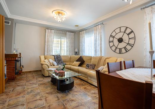 Villa in Elche