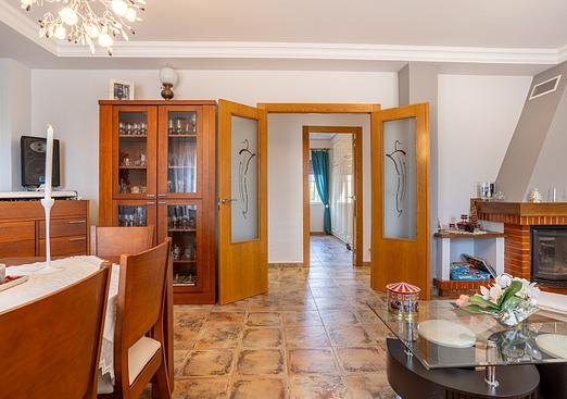 Villa in Elche